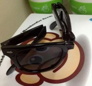 thumb_folding-sunglass-082013-300x282