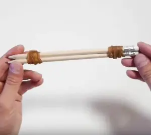 adding-rubber-bands-to-slingshot