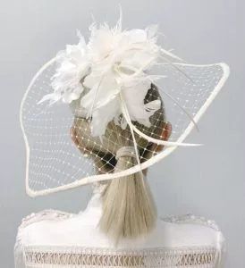 fascinator-melbourne-cup-2020-274x300