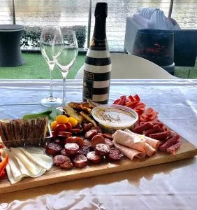 cheese-board-serving-australia-282x300