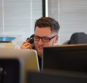 speaking-with-customer-care-300x287