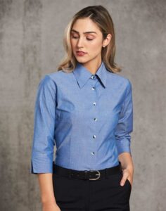 Ladies corporate branded shirt 3/4 sleeve.