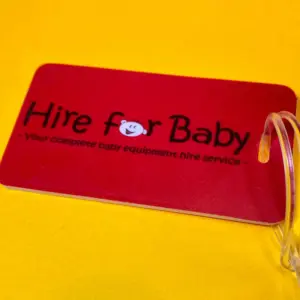 red_luggage_tag