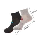 A pair of ankle socks is displayed side by side, one black with a blue and green emblem, the other gray with a red emblem. Dimensions are shown, highlighting 105mm in height and 200mm in length.