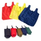 Three reusable shopping bags in red, yellow, and blue are displayed at the top. Below them are five folded bags in black, red, brown, blue, and green, each with a clip attached.