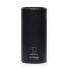 A cylindrical black container with minimalistic white text displaying po di fame and an outline of a glass. It has a smooth matte finish and is standing upright against a white background.