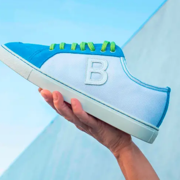 Casual Stride Sneakers