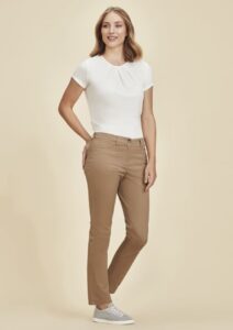 SculptFlex Slim Chino