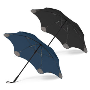 BLUNT Umbrellas in black and blue, side by side, showcasing their canopy designs.