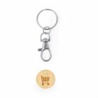 Metal keychain with a clasp and a round wooden token featuring a shopping cart icon.