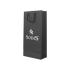 Black paper bag with Sodis logo and a twisted handle.