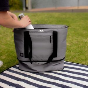 Grey shoulder bag