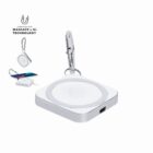 Square wireless charger with keychain, compatible with MagSafe and Qi technology.