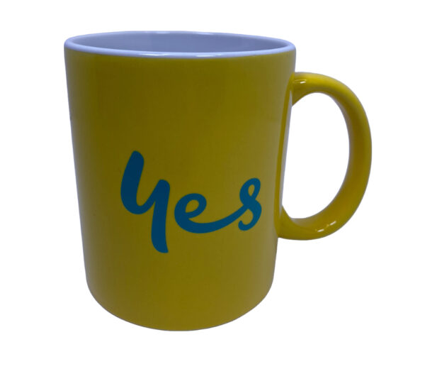 Yellow personalised mug with Yes in blue print