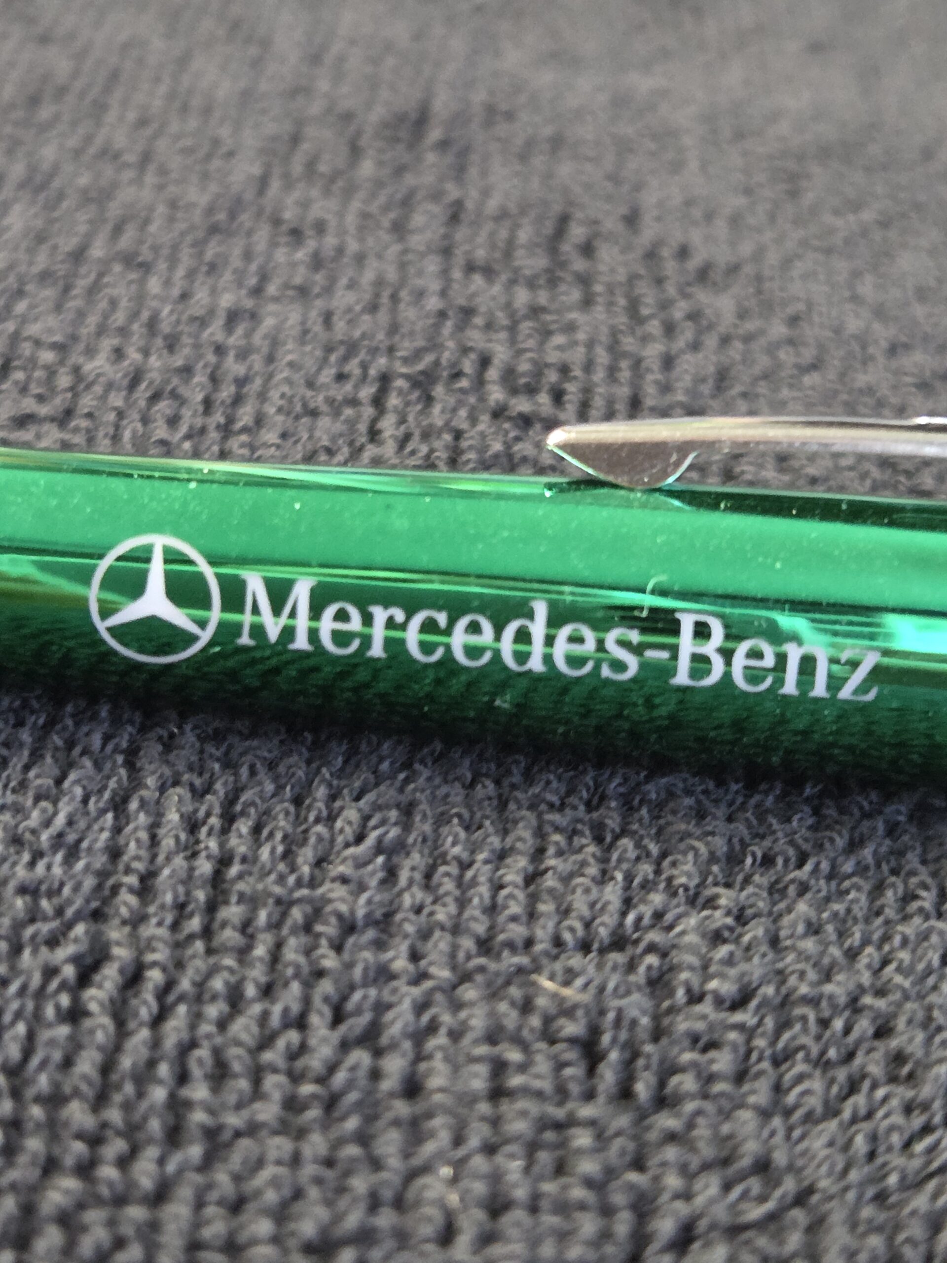 Mercedes Benz logo