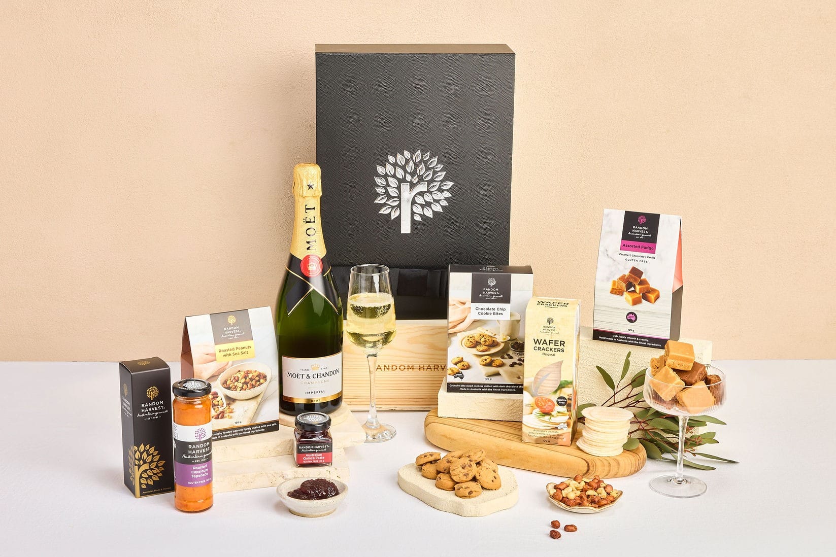 Moet Grazing Hampers
