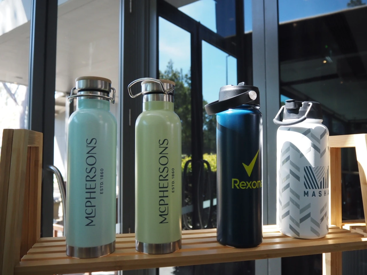 insulated drink bottle samples